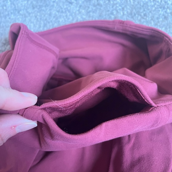 Lululemon leggings size 6 - Picture 6 of 6